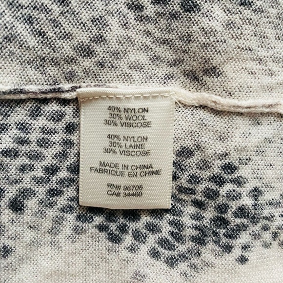 REBECCA TAYLOR | Snakeskin Print Long Sleeve Wool Blend Sweater Top Size XS - Picture 6 of 7